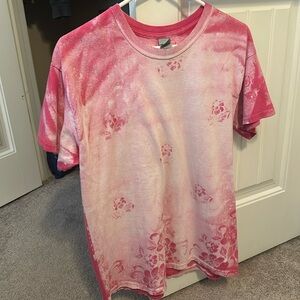 pink tie-dye T-shirt